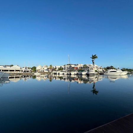 Appartement T2 Calme Et Lumineux Au Coeur De Pointe-A-Pitre Extérieur photo